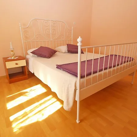 Marija 1157 Apartment